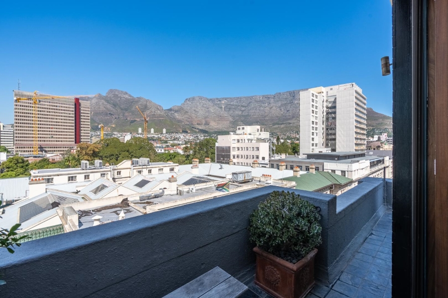 1 Bedroom Property for Sale in Cape Town City Centre Western Cape